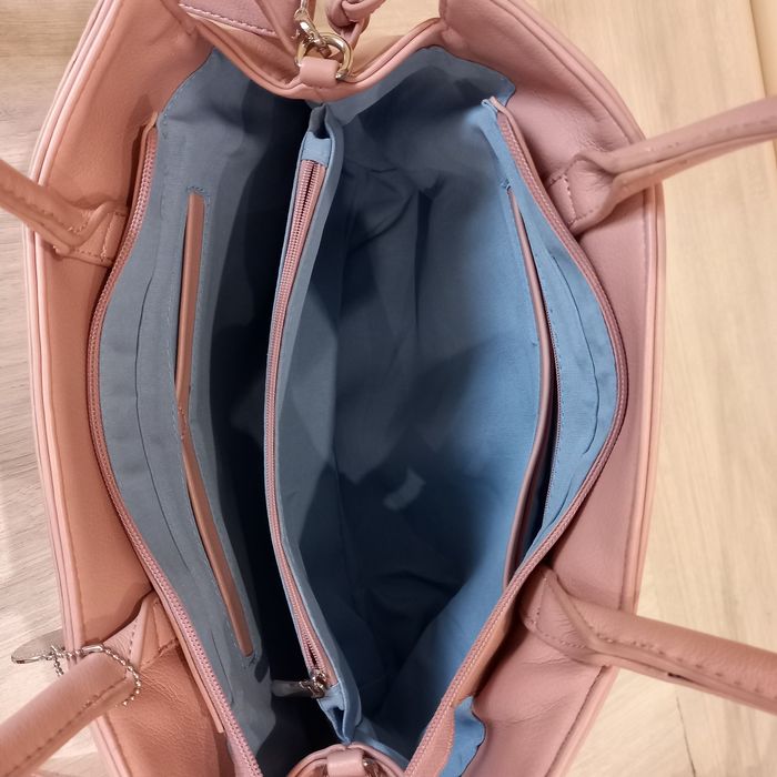 Дамски чанти, много , плюс подарък