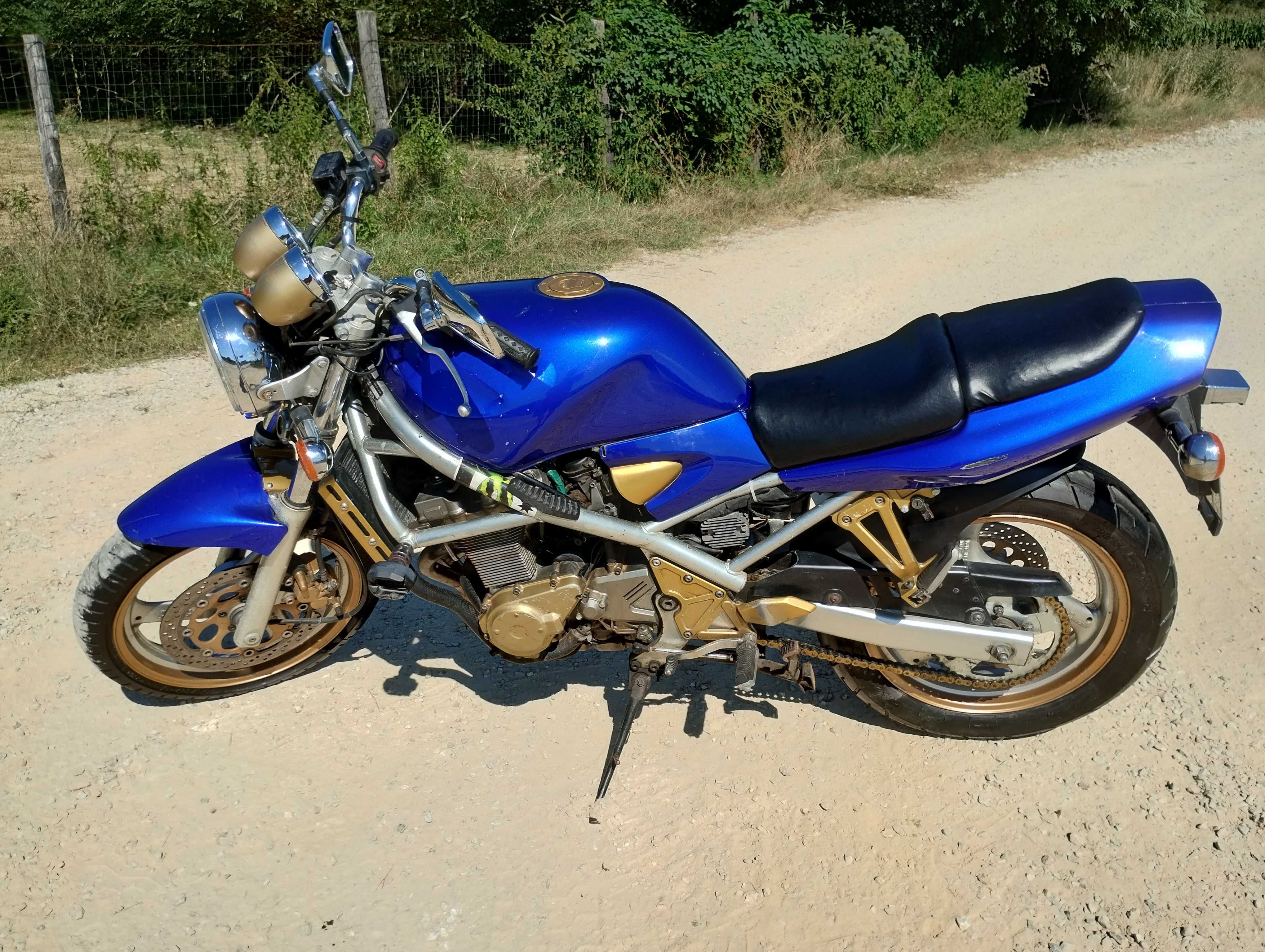 Suzuki Bandit 400 Reconditionat Piese Originale ( Retro )