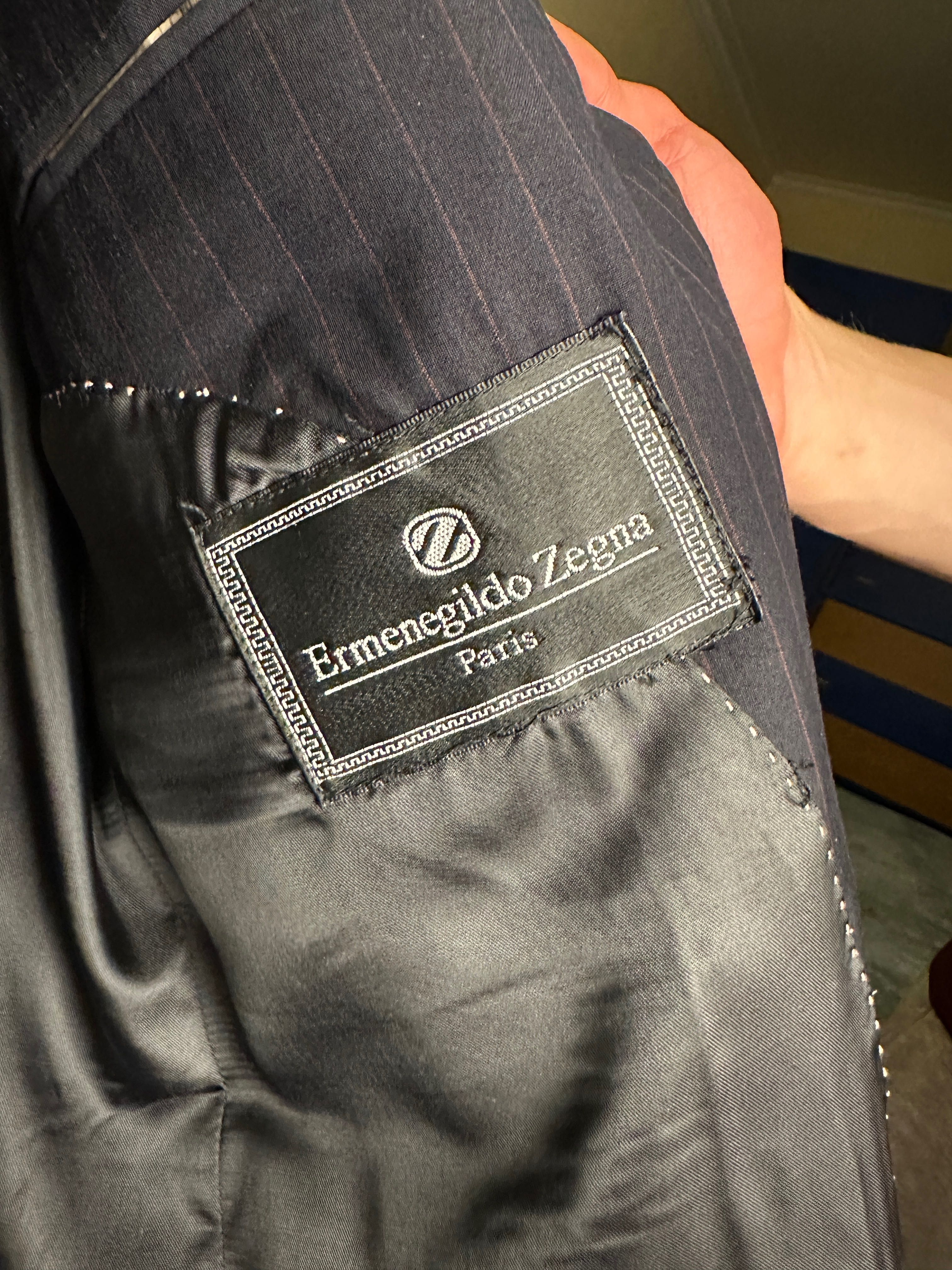 Оригинален костюм Ermenegildo Zegna размер М