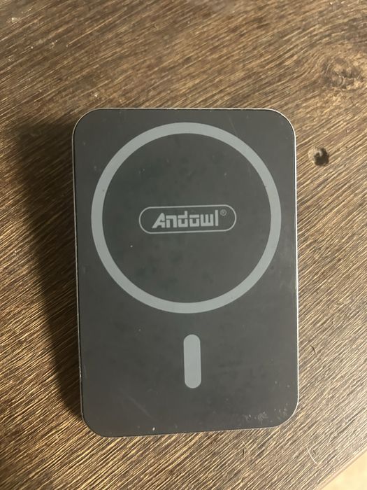 Vand incarcator warles pentru telefon