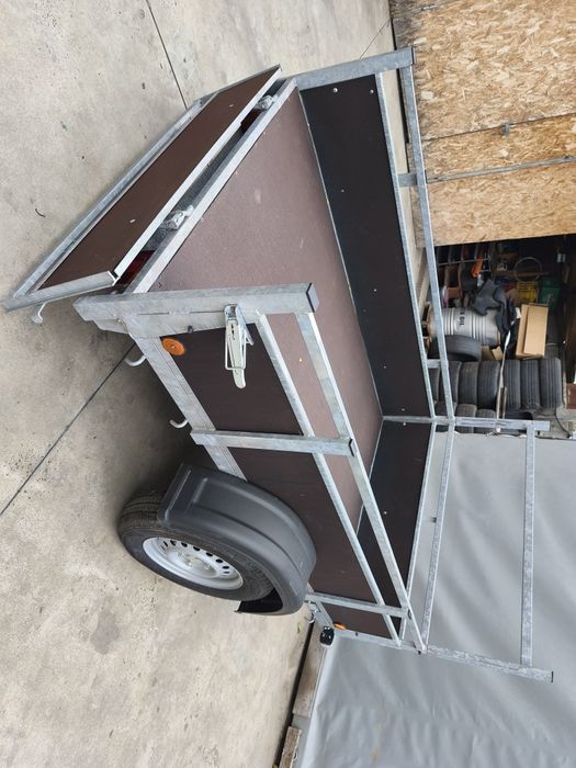 Remorcă nouă, nefolosită, 750 kg, 2m x 1.3m, import recent Olanda!