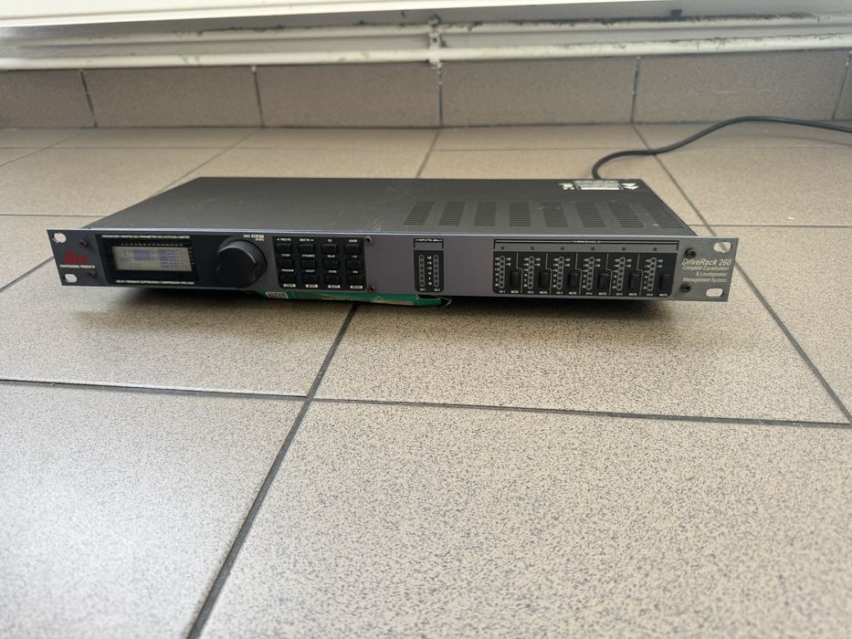 DBX Driverack 260