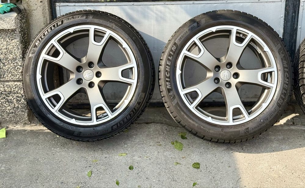 Maserati Levante / 20" 5x114.3 / Michelin Pilot