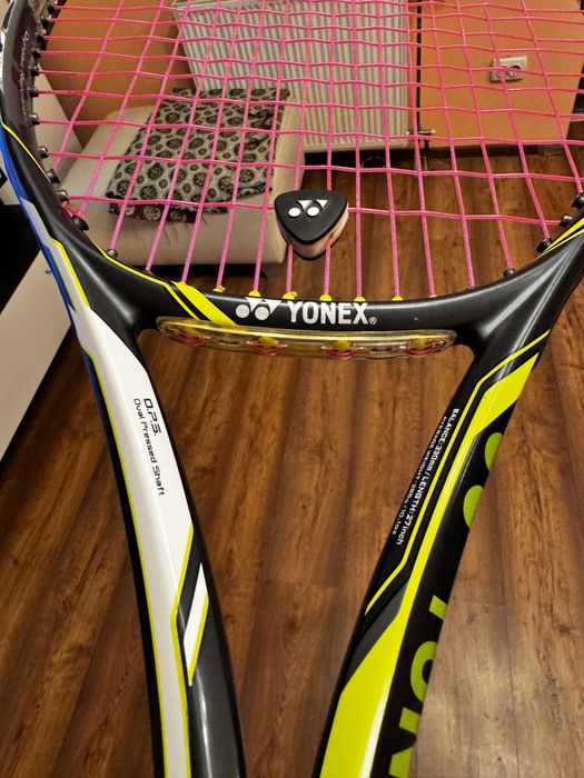 Racheta Yonex EZONE DR98