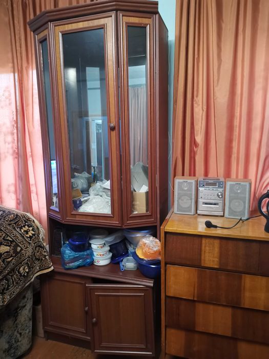 Отдам бесплатно мебель