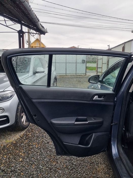 Usa Stanga Spate Kia Sportage IV 2016 - 2018 SUV 4 Usi Palnetenblau Metalizat D7 (1355)