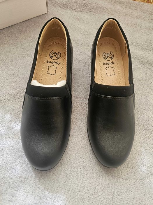 Дамски обувки номер 38