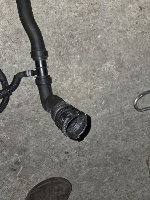 Маркучи за вода за охлаждане на Citroen Berlingo < K9