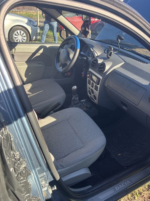 vand logan 1 avariat