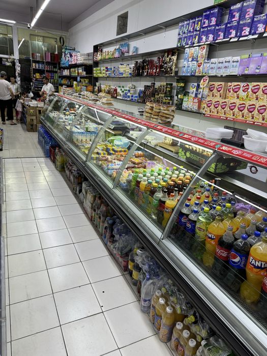 Turkiya vitrina xolodenik sotiladi