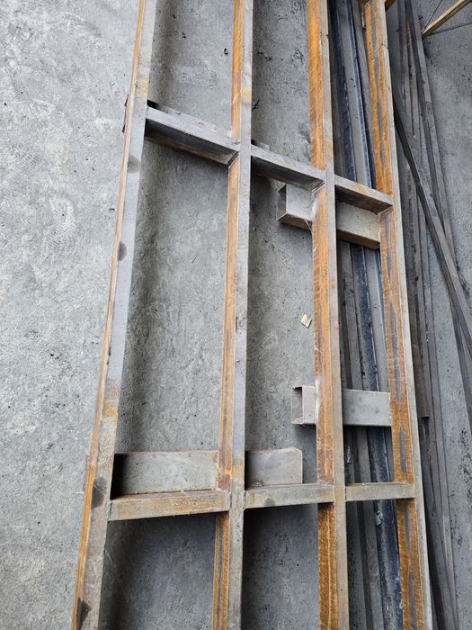 Temr karkaz sotiladi wu turiwi uzunligi 5metr eniga 1.2 atrofida