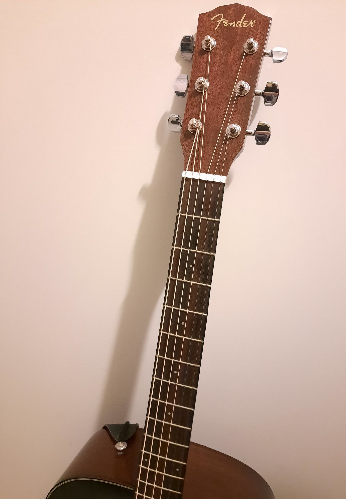 Vand chitara acustica Fender CD-60 NOU,Cadou husa Fender
