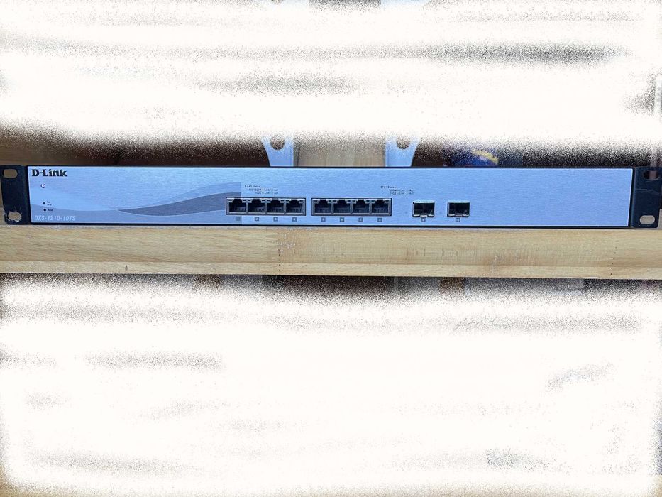D-Link DXS-1210-10TS 10-Port 10GB Smart Switch / суйч , комутатор