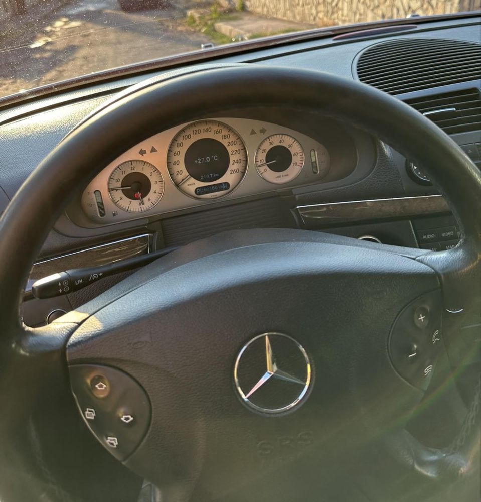 Mercedes-Benz E 500/W211, DISTRONIC