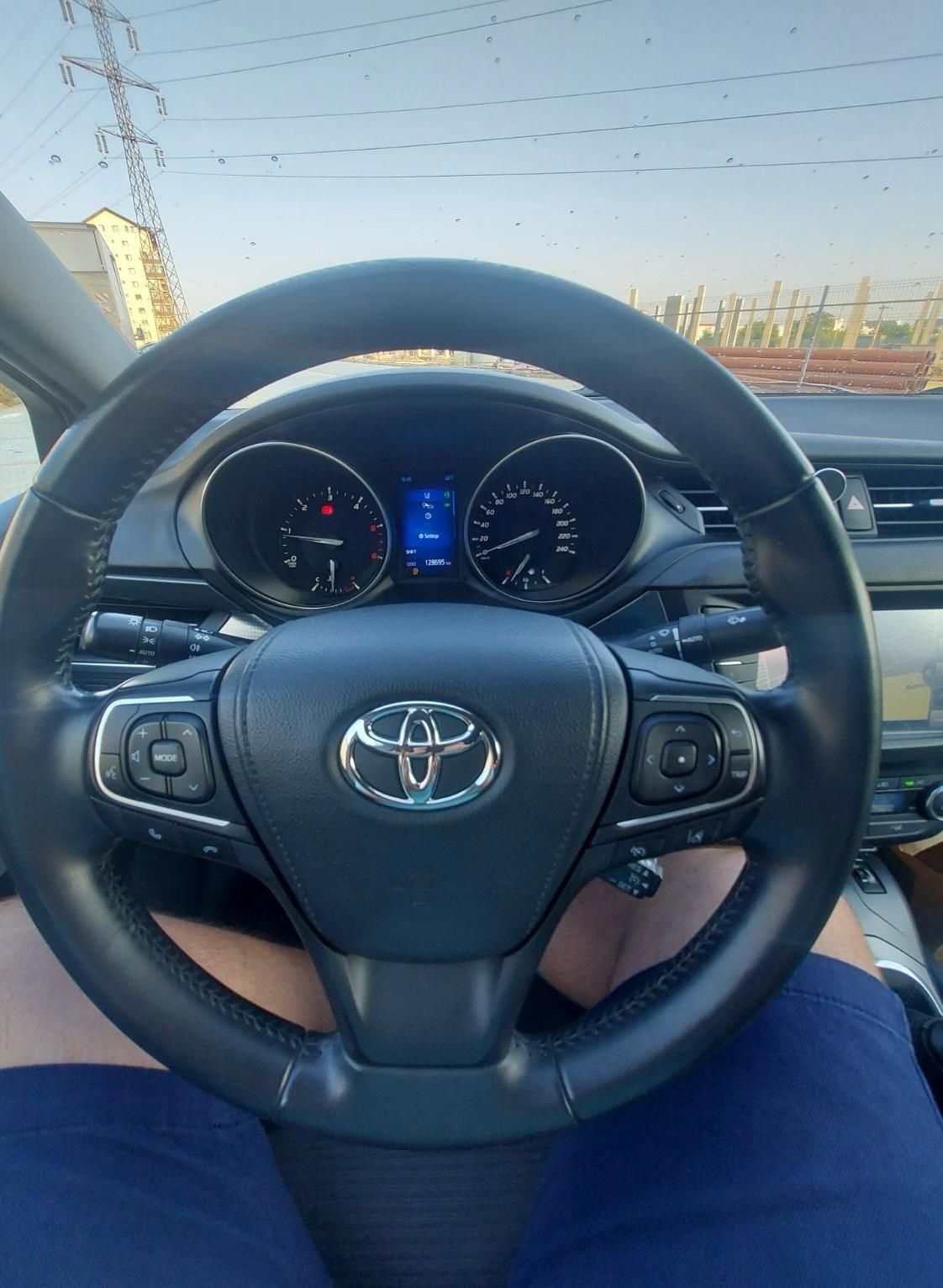 Toyota Avensis 2016