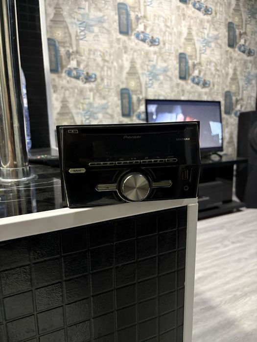 Pioneer 555 магнитофон в хорошем состоянии