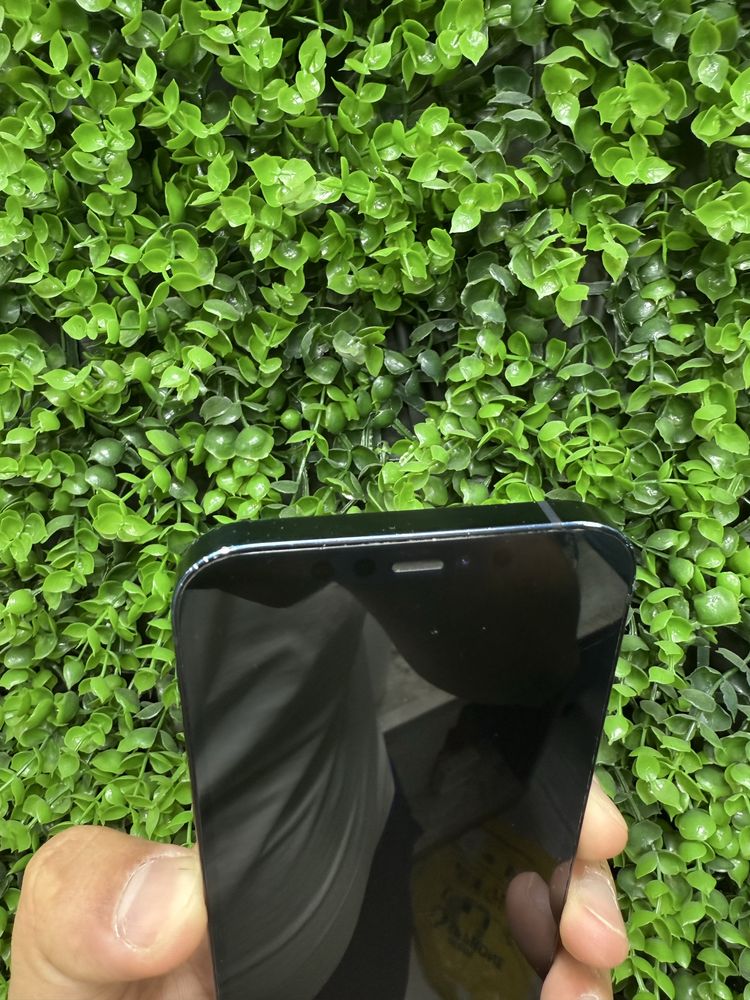 iPhone 12 64GB Sotiladi