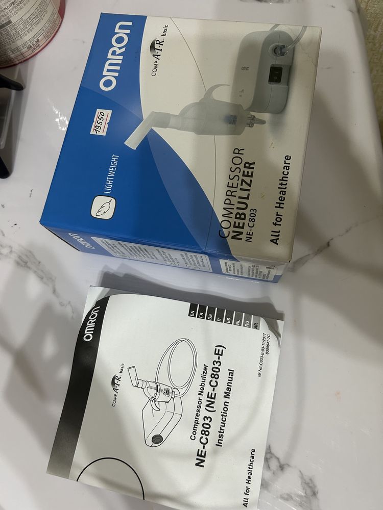 Продается компрессорный небулайзер Omron NE-C803
