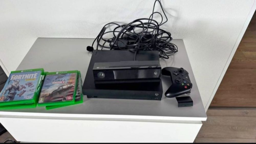 Xbox one x cu kinect