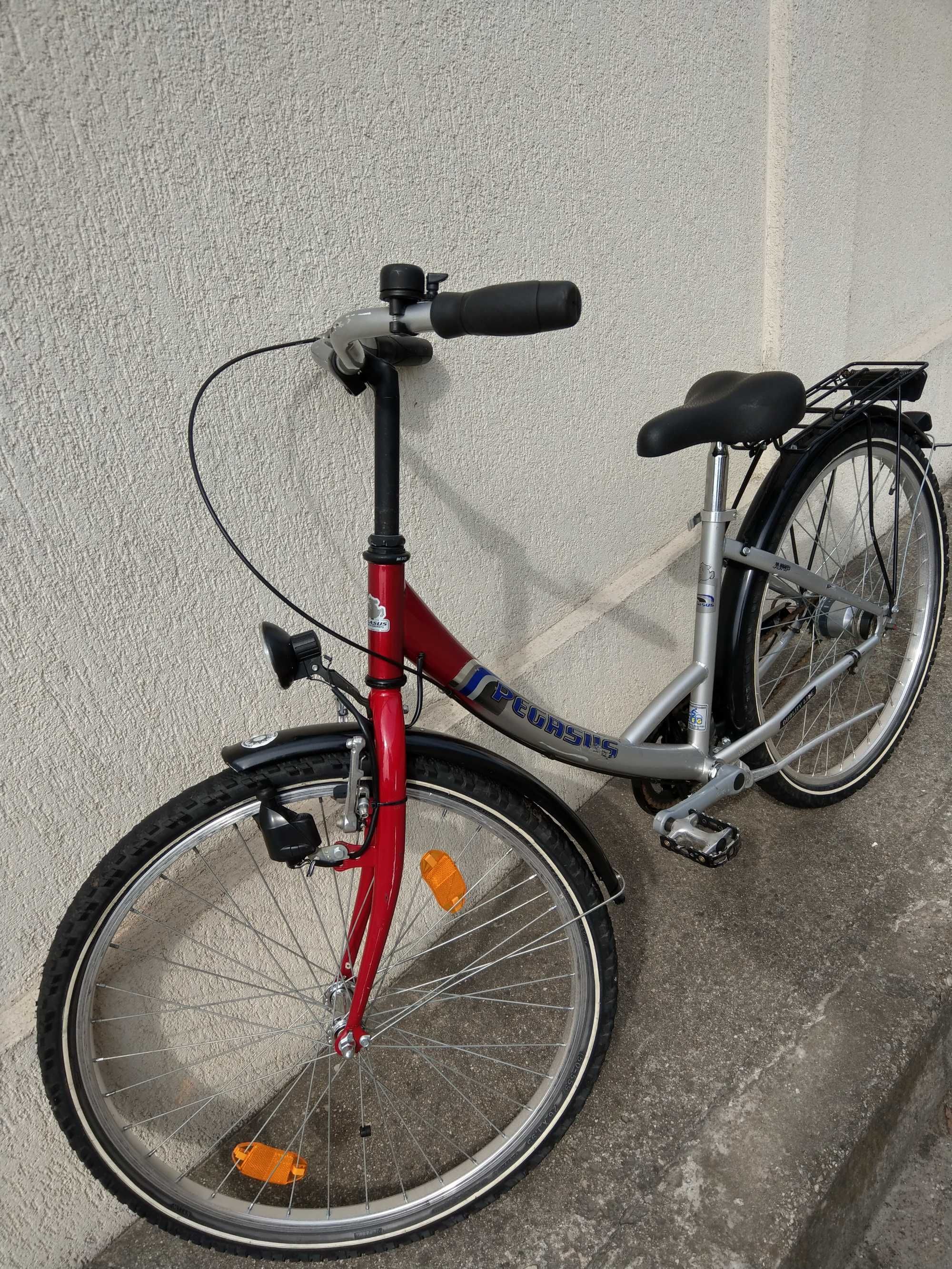 Bicicleta dama Pegasus, 7 viteze SRAM Spectro
