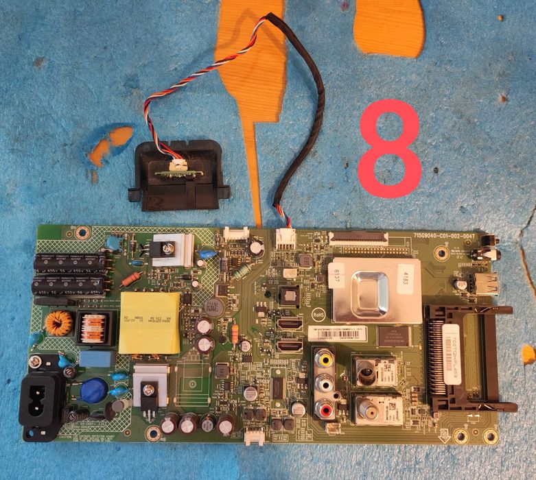 Piese TV-uri Televizoare Dezmembrate, sunt 10 bucăți, citiți anunțul