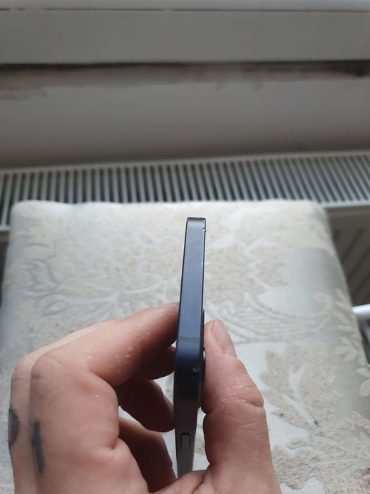 Vand iphone 12 black 128 gb