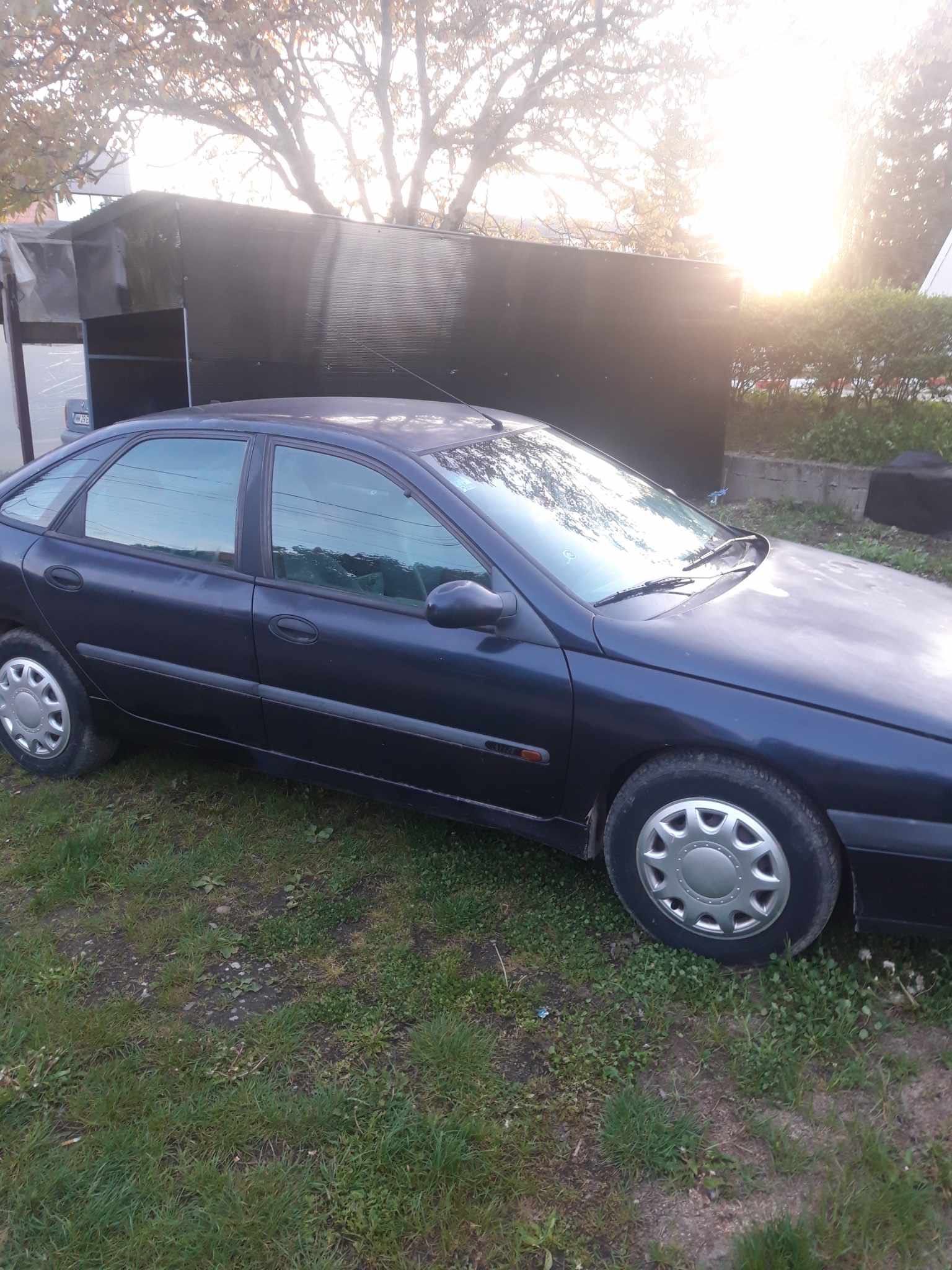 Vand Renault Laguna 1 1.6 16v 1999 benzina