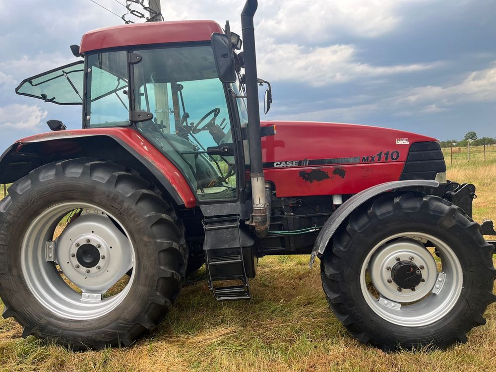 Tractor case mx 110.