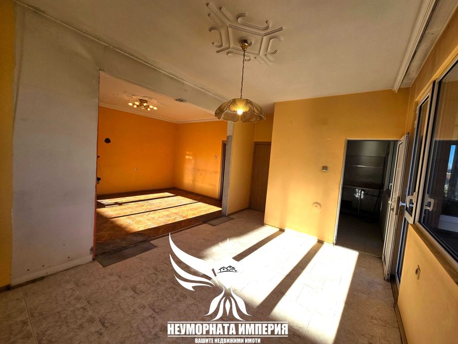 Продава се Многостаен апартамент в Асеновград - 157 кв.м за 1146 €/кв.м - Снимка #2