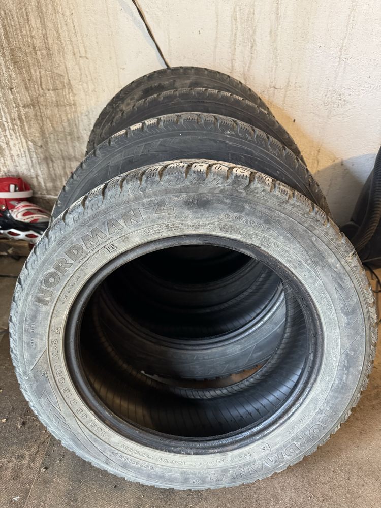 Продам шины NORDMAN 4 (зимние)