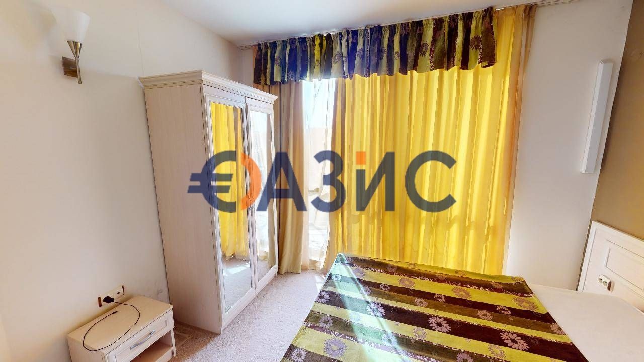 Продава се Двустаен апартамент в к.к. Слънчев бряг - 61 кв.м за 1000 €/кв.м - Снимка #13