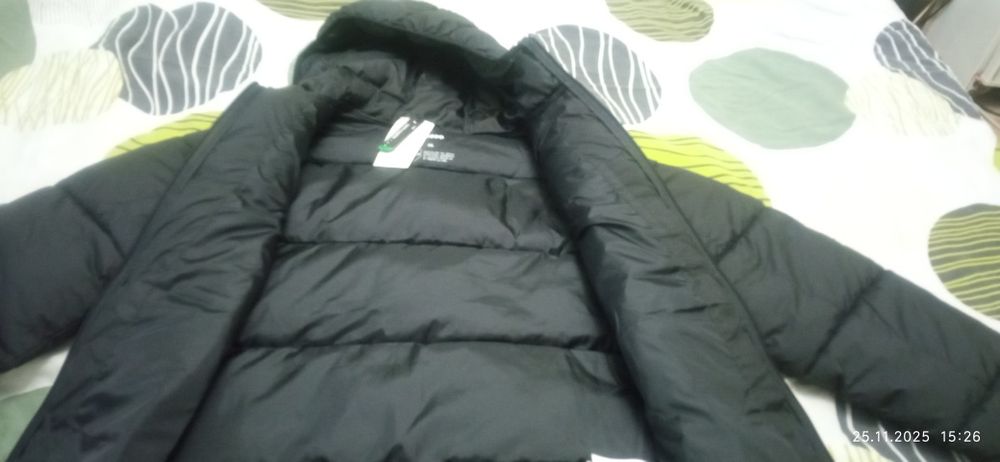 Мъжко зимно яке! С етикета! Чисто ново!