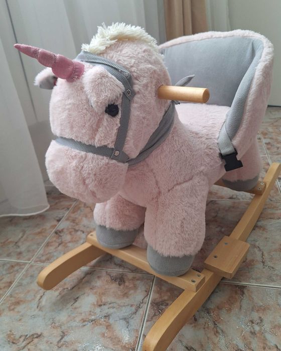 Мека люлка конче Moni