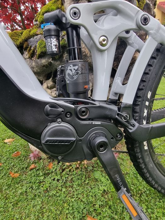 Bicicleta electrica Giant