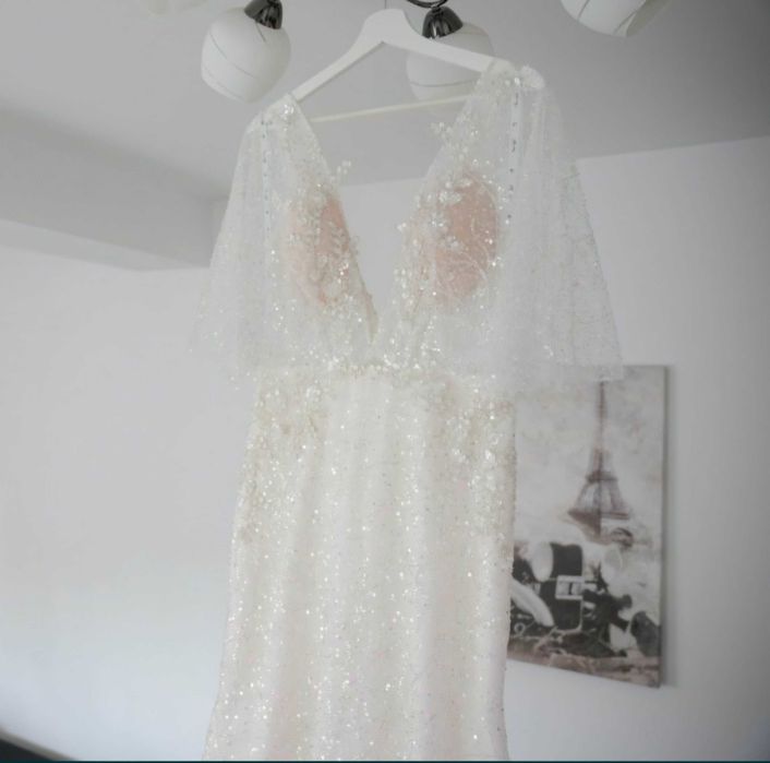 Rochie de mireasa,sirenă +trena