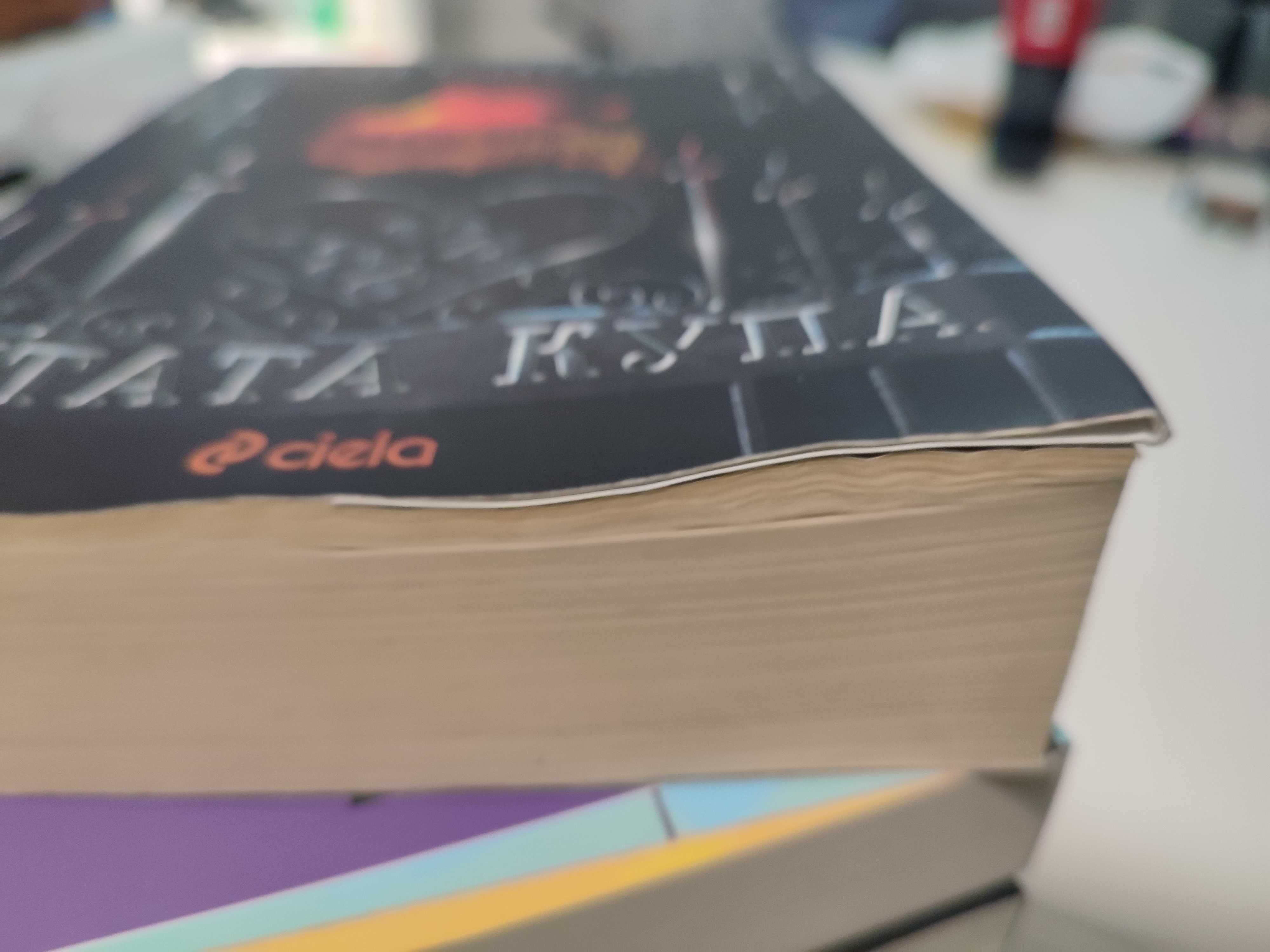 Лот от 4 книги- 25 лв.