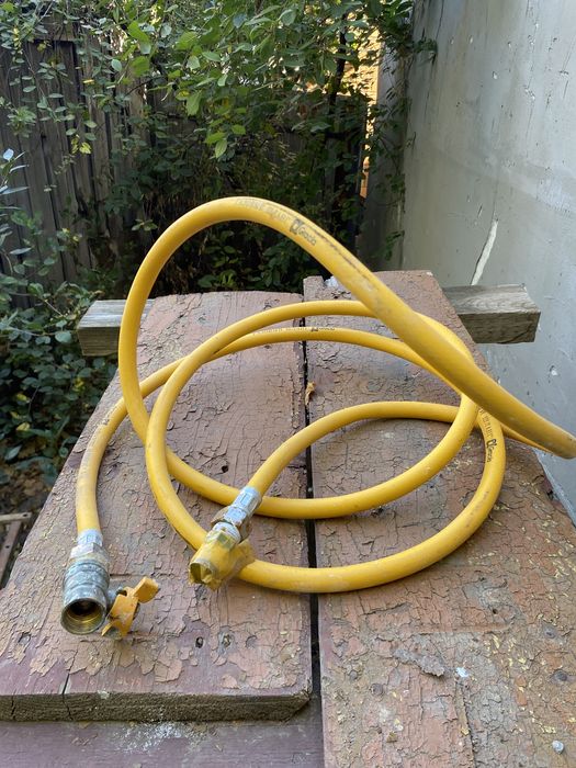 Продам Шланг для газа