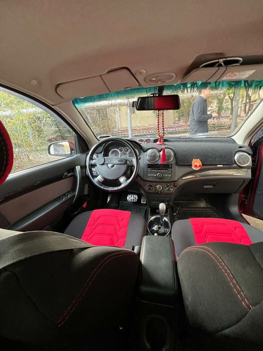 Продается Нексия 3