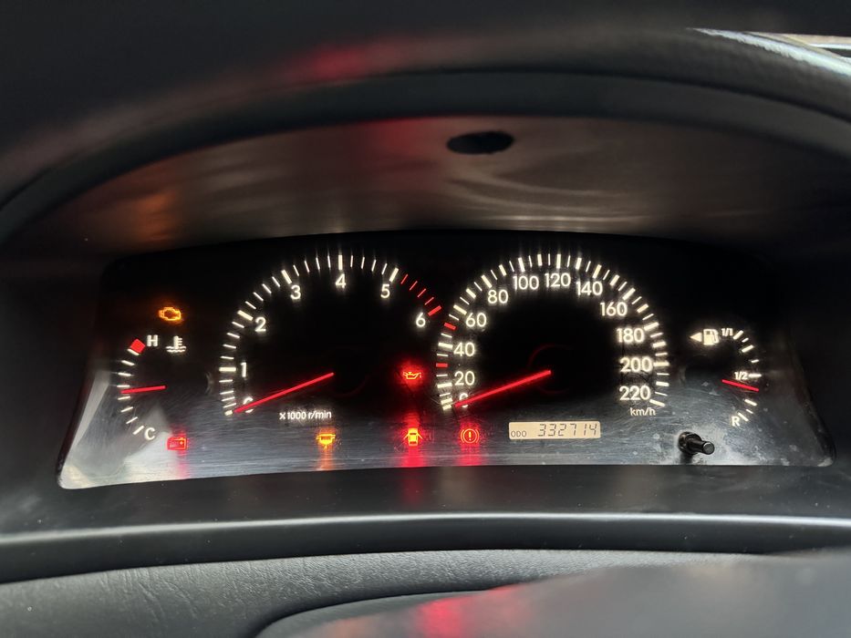 Toyota Corolla Verso, 2.0, 2002 г.