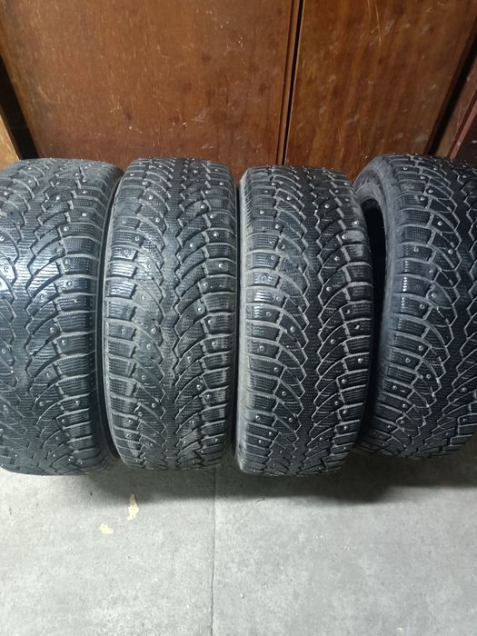 Продам зимние шины