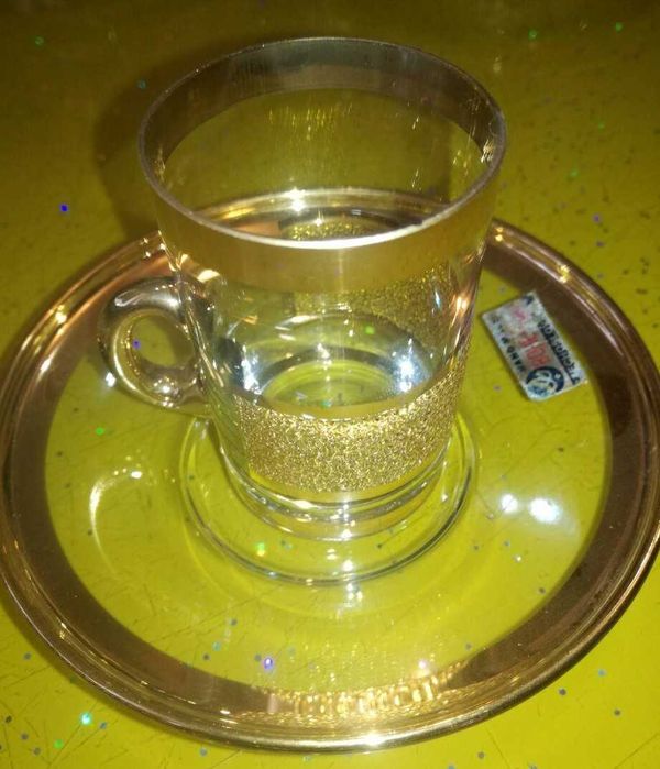 Кофейные чашки с позолотой "BOGEMA"