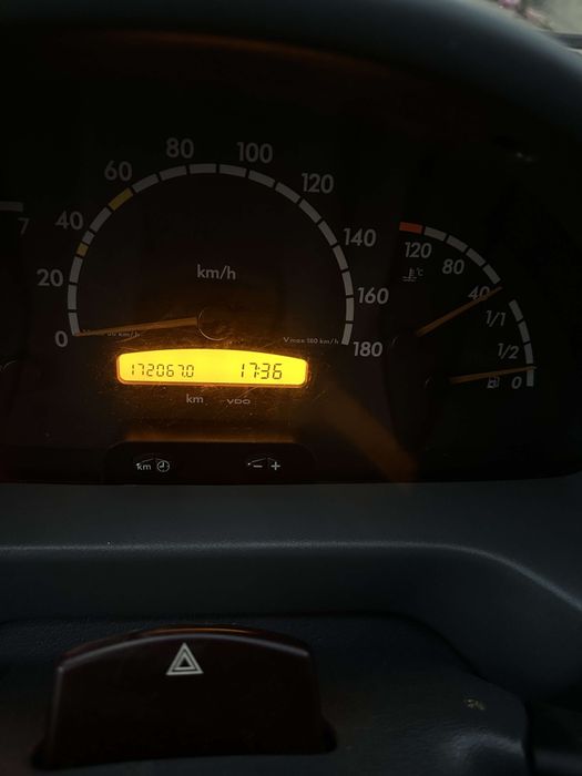 Mercedes-Benz Sprinter 313