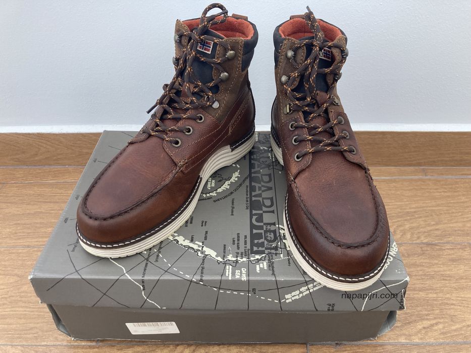 Ghete Napapijri Edmund 42 (ca si Red Wing)