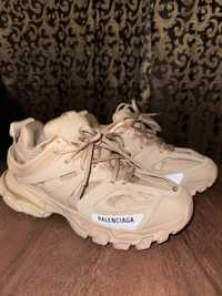 balenciaga track nude