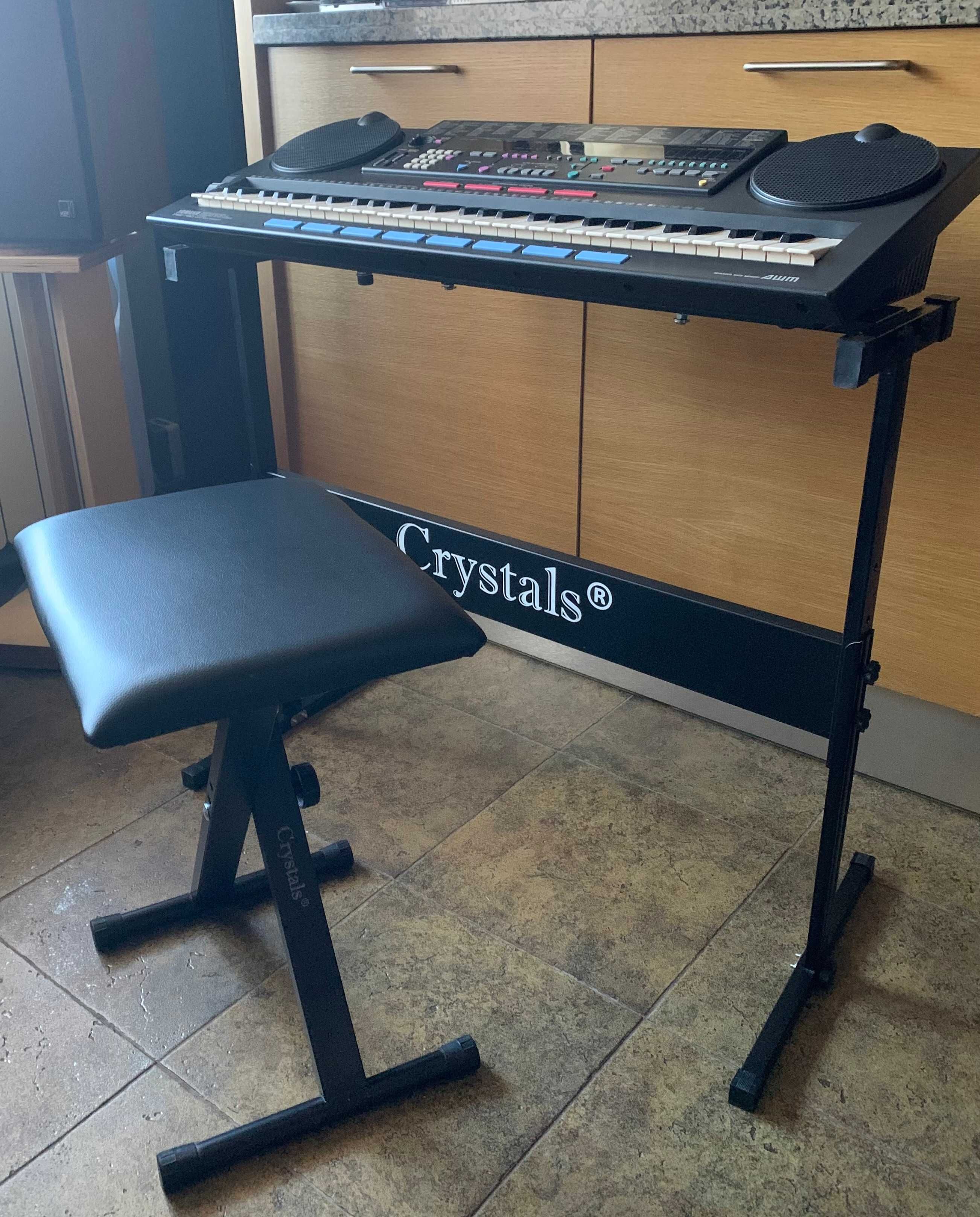 Продава ел. пиано YAMAHA PSS 790, стойка и стол. Отлично  350 лв.
