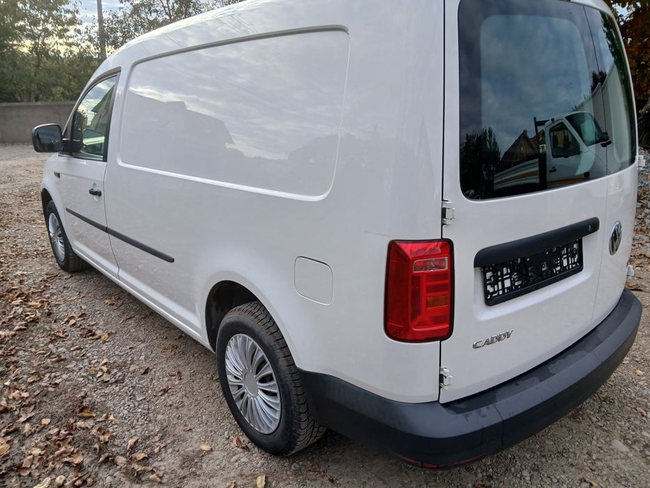 VW Caddy maxi 2017 1.6 TDI 102 cp AC