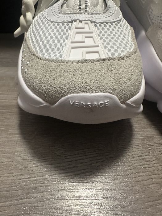 versace chain reaction