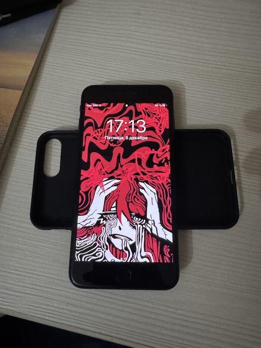 Продаю айфон 7+\8+