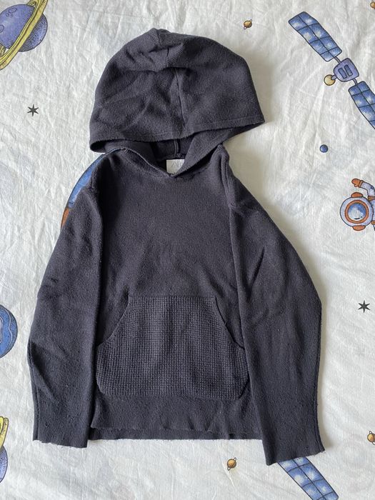 Pulover cu gluga Zara