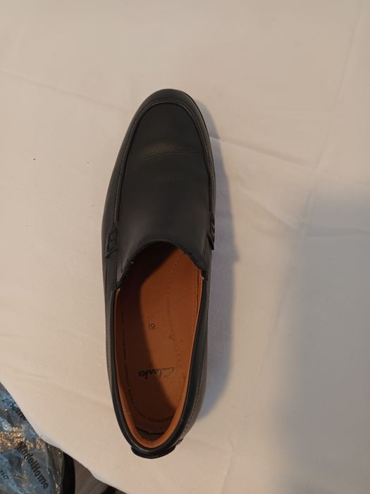 Pantofi negri din piele